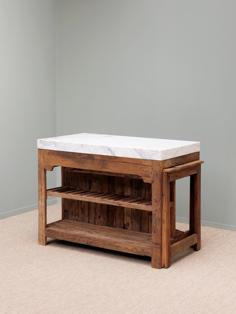 White marble counter with sliding table